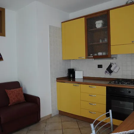 Casa Guarnati Lake View Apartment Malcesine